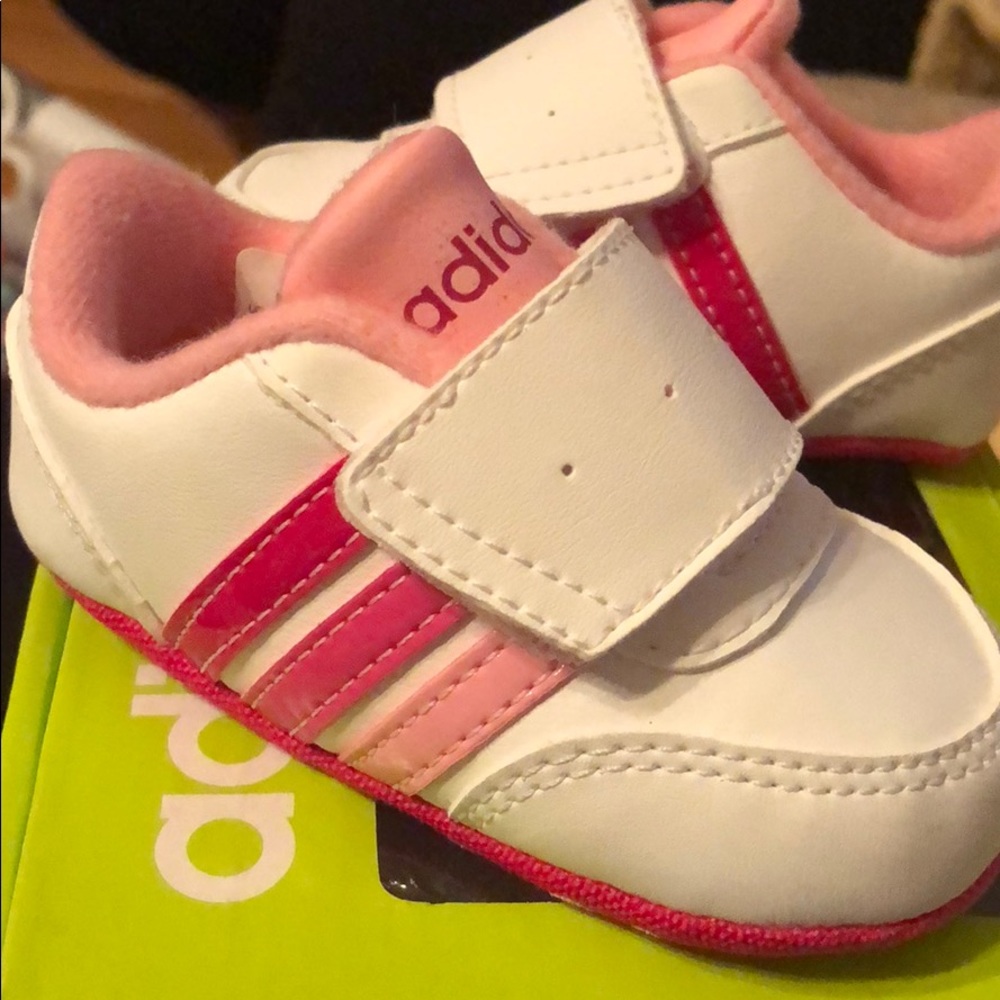 Infant size 1 shoes - ADIDAS